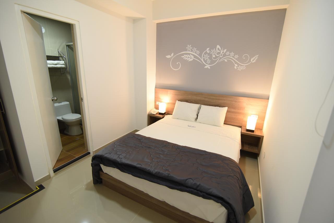 Escala Urban Hotel ชิกลาโย ภายนอก รูปภาพ
